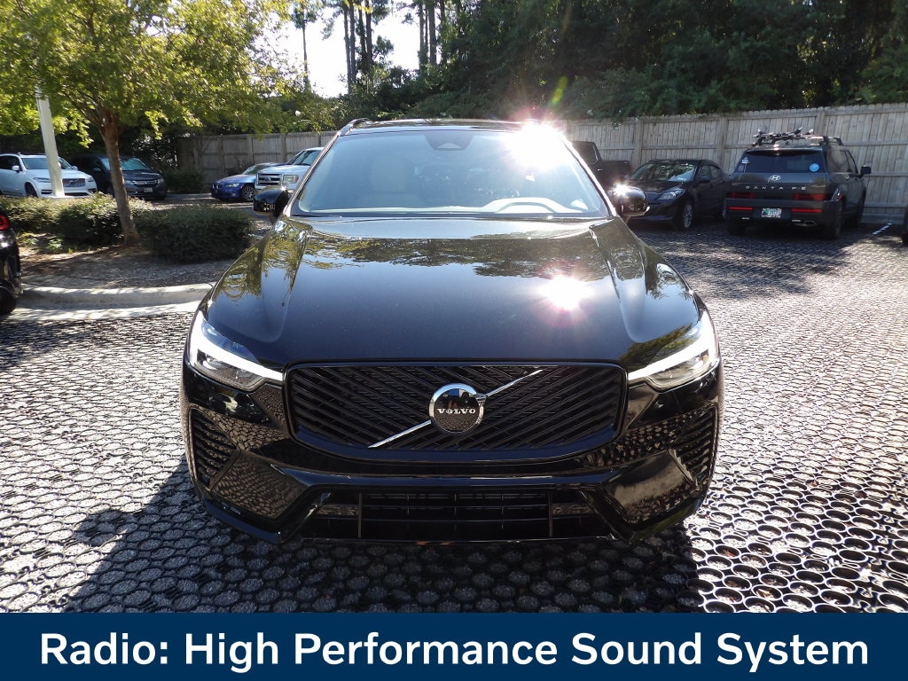 New 2027 Volvo XC60 B5 Core SUV