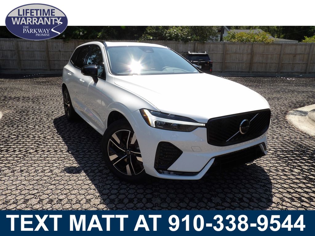 2027 Volvo XC60 B5 Core AWD SUV