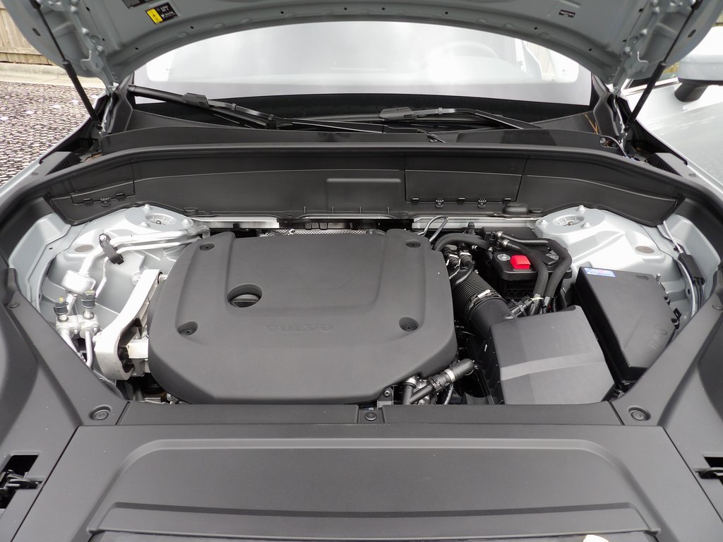 2026 Volvo XC90 Plus - Photo 27