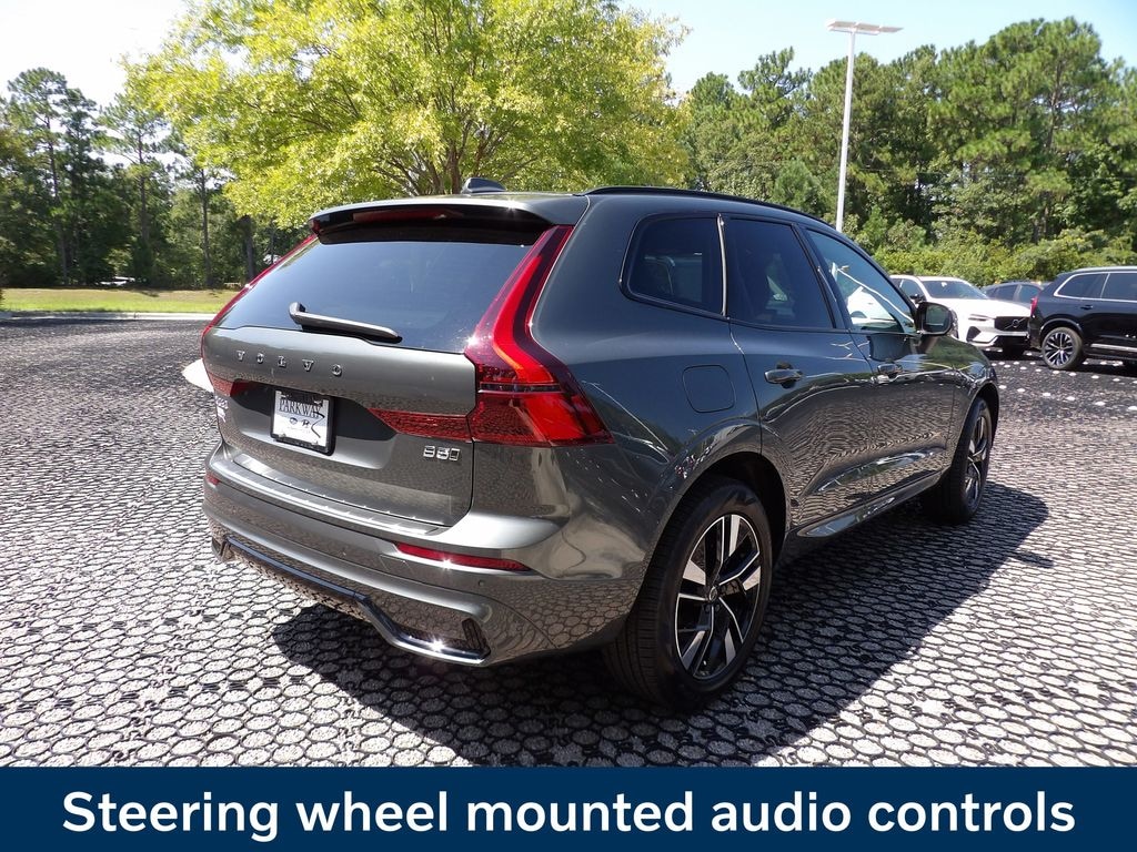 New 2027 Volvo XC60 B5 Core SUV
