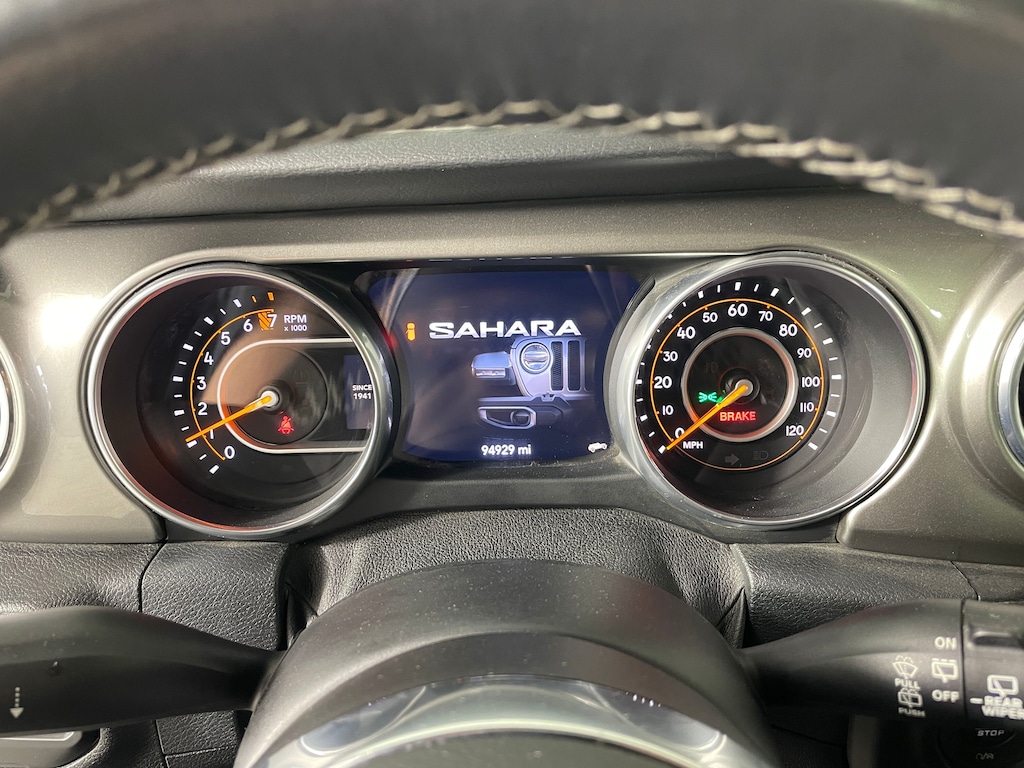 Used 2018 Jeep Wrangler Unlimited Sahara SUV