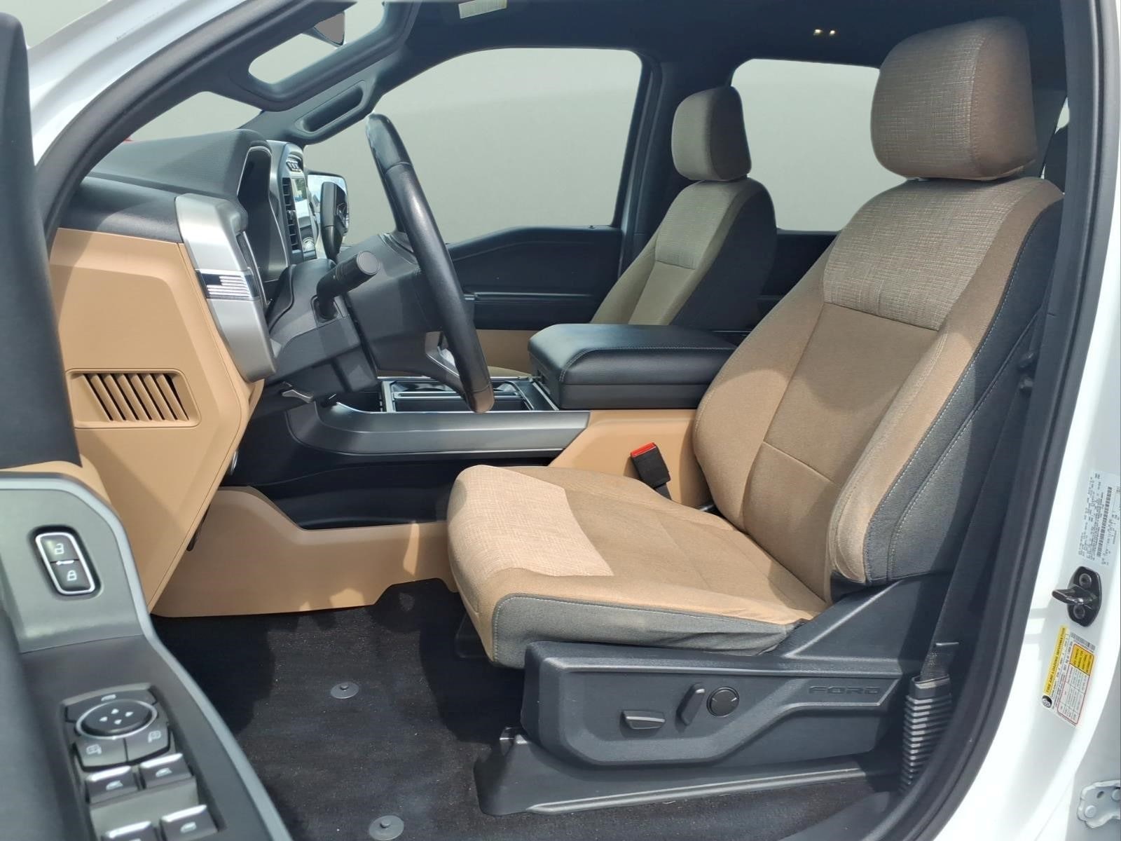 2022 Ford F-150 XLT - Photo 17