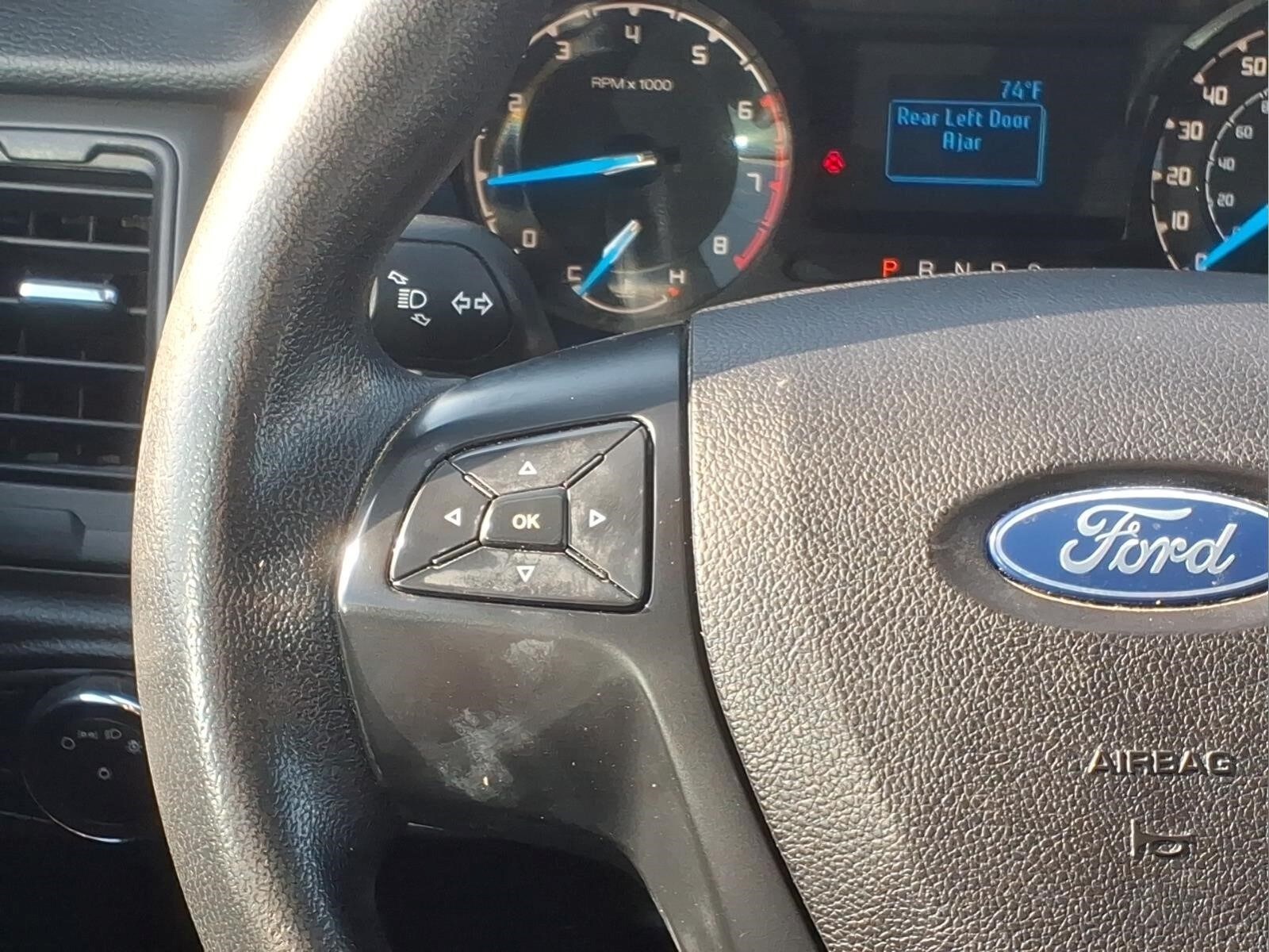 2021 Ford Ranger XL - Photo 11