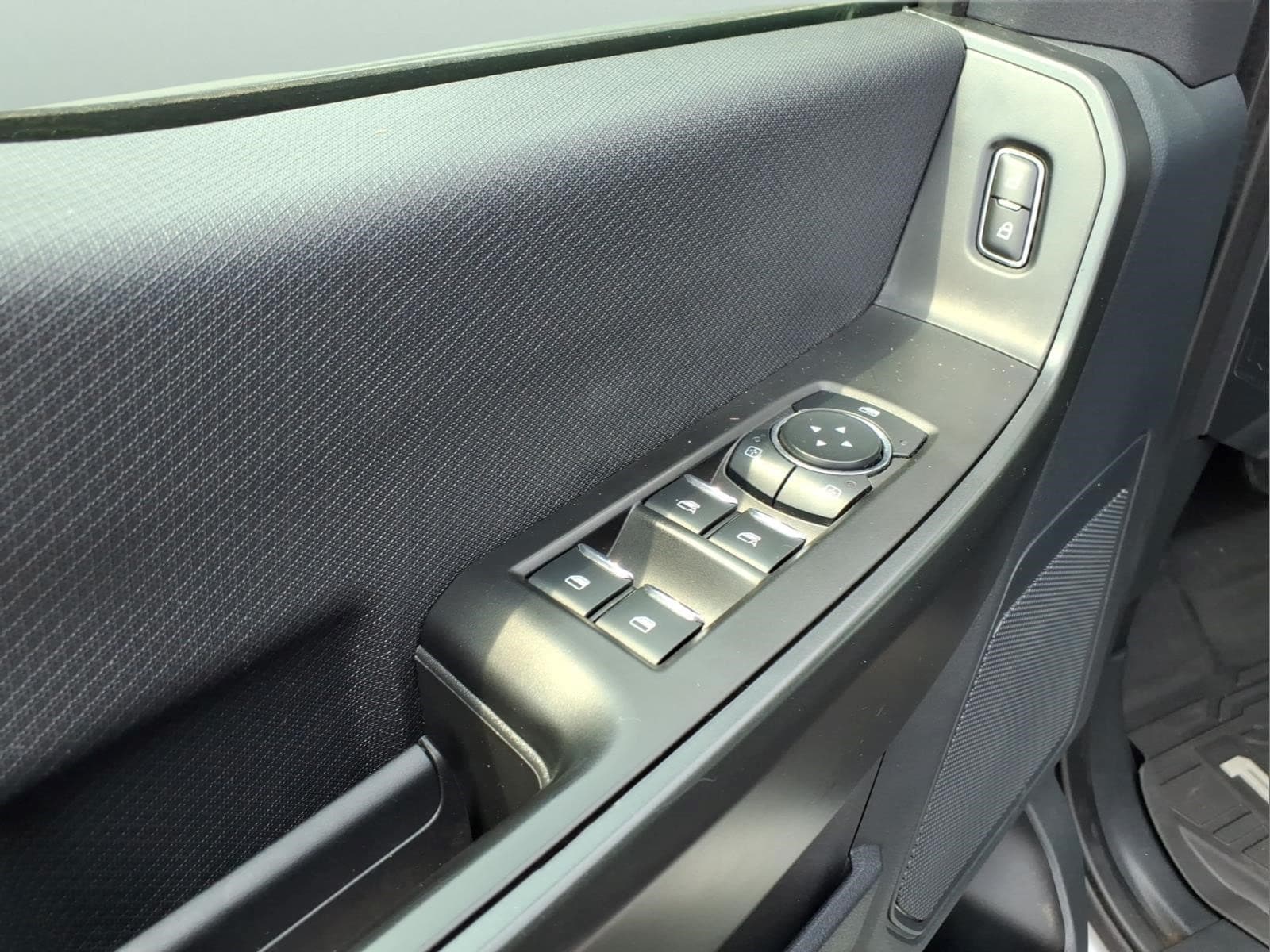 2023 Ford F-150 XL - Photo 20