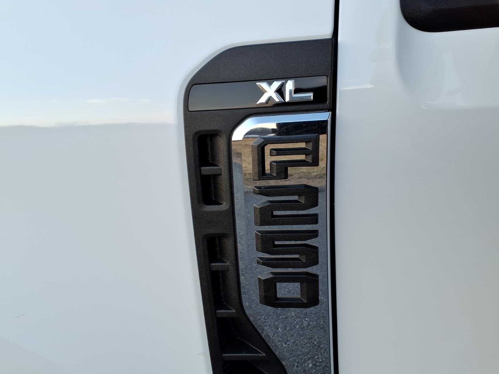2026 Ford F-250 Super Duty XL - Photo 6