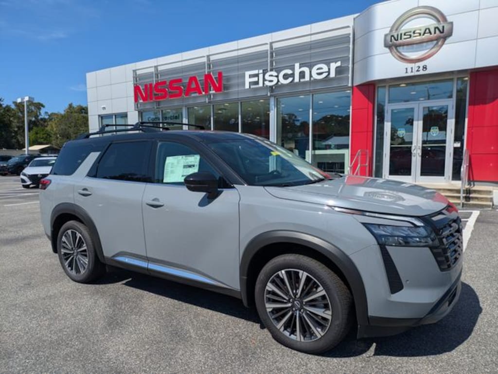 New 2026 Nissan Pathfinder Platinum SUV