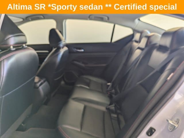 2023 Nissan Altima SR - Photo 14