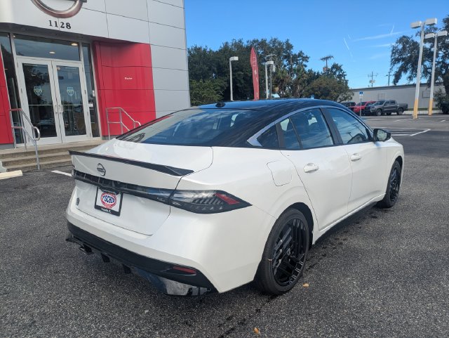 New 2027 Nissan Sentra SR Sedan