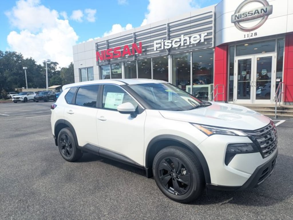 New 2026 Nissan Rogue SV SUV