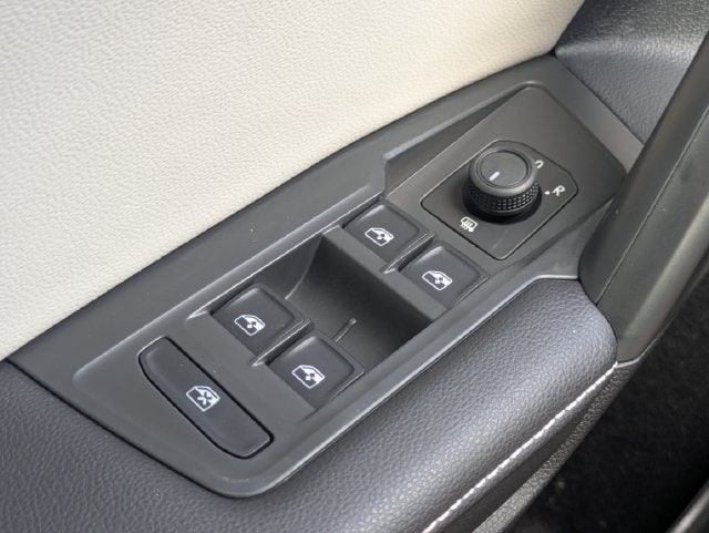 2024 Volkswagen Tiguan S - Photo 23
