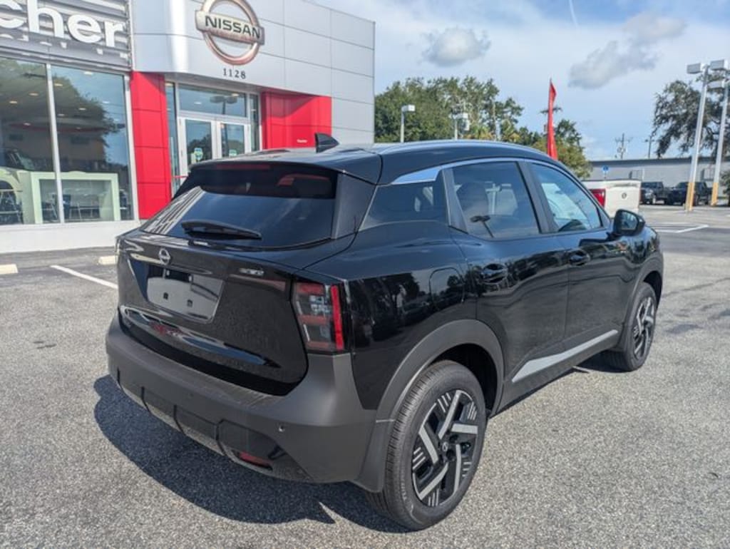 New 2026 Nissan Kicks SV SUV