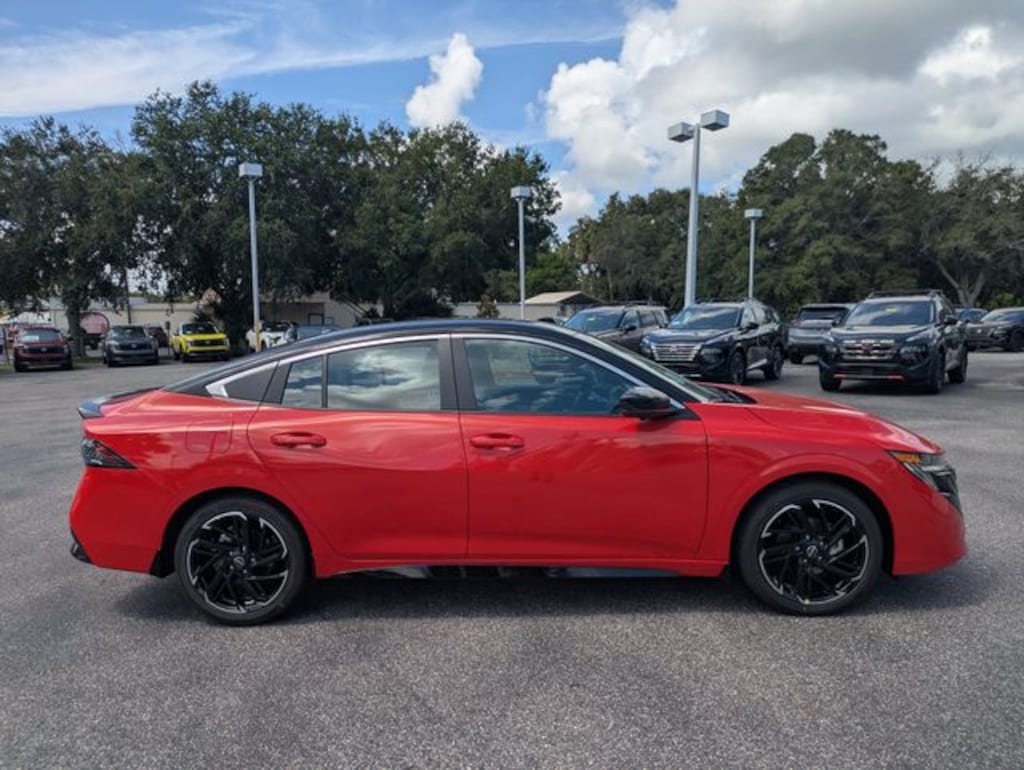 New 2026 Nissan Sentra SR Sedan