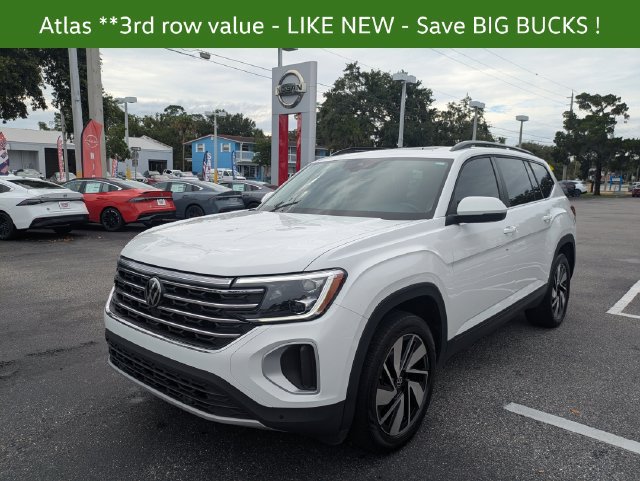 2024 Volkswagen Atlas SE w/Tech - Photo 8