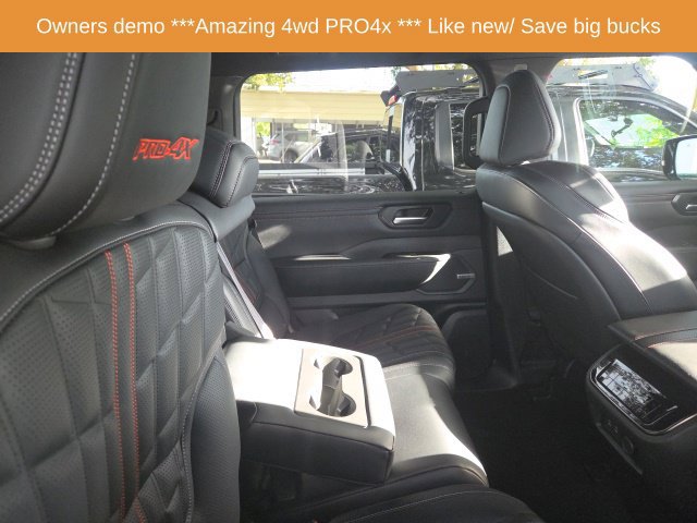 2025 Nissan Armada PRO-4X - Photo 6