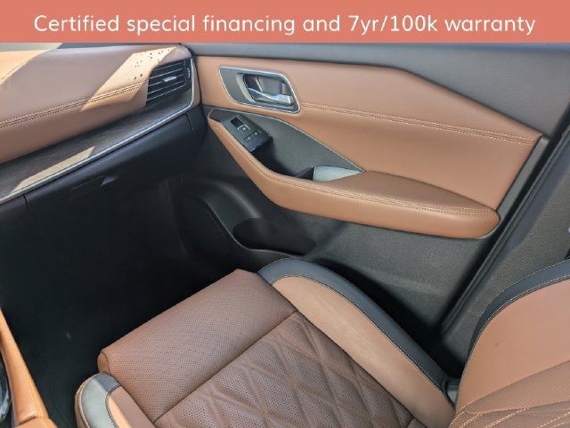 2026 Nissan Rogue Platinum - Photo 17