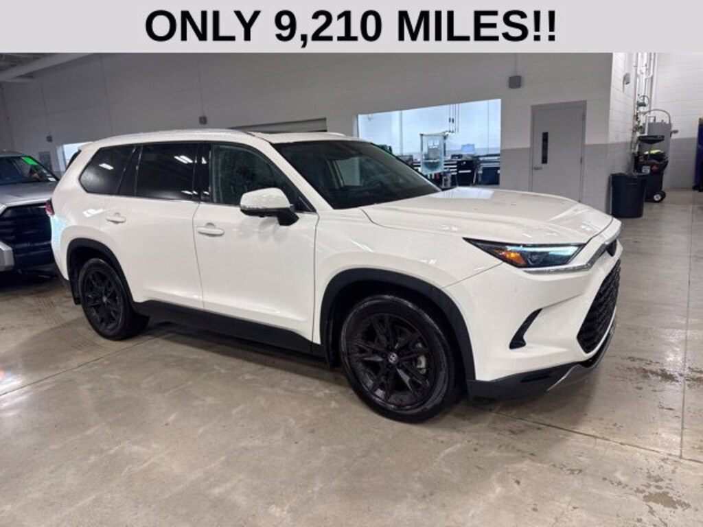 Used 2024 Toyota Grand Highlander Limited SUV