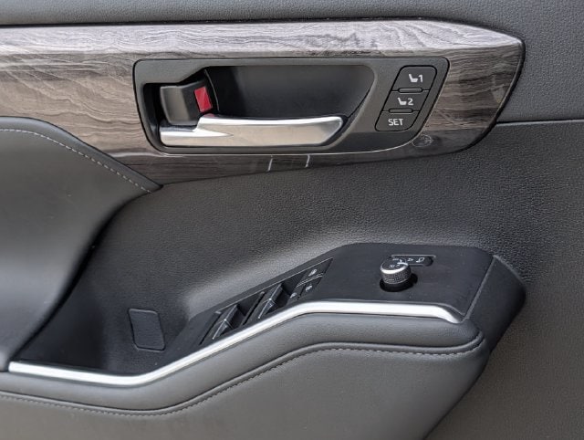 2024 Toyota Highlander Platinum - Photo 25