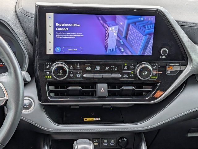 2024 Toyota Highlander Platinum - Photo 15