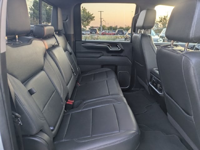2025 GMC Sierra 2500HD SLT - Photo 27