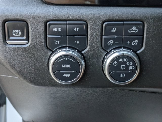 2025 GMC Sierra 2500HD SLT - Photo 20