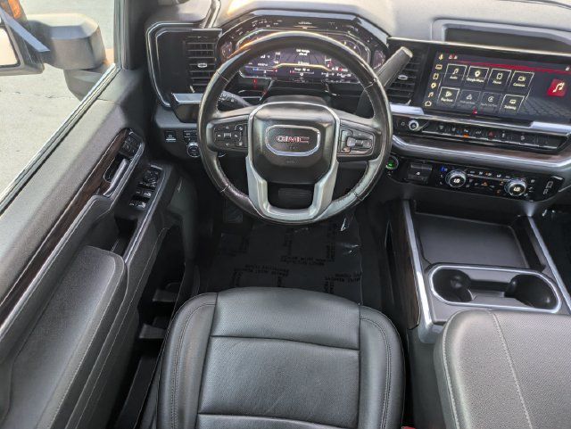 2025 GMC Sierra 2500HD SLT - Photo 11
