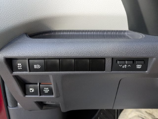 2024 Toyota Sienna Limited - Photo 21