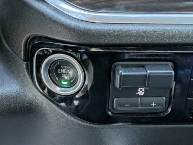 2025 GMC Sierra 2500HD SLT - Photo 15