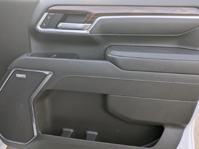2025 GMC Sierra 2500HD SLT - Photo 31