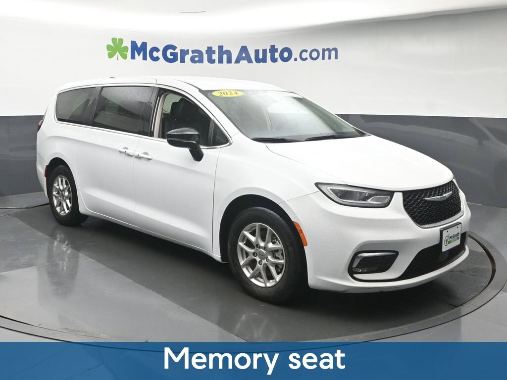 Certified 2024 Chrysler Pacifica Touring L Minivan/Van