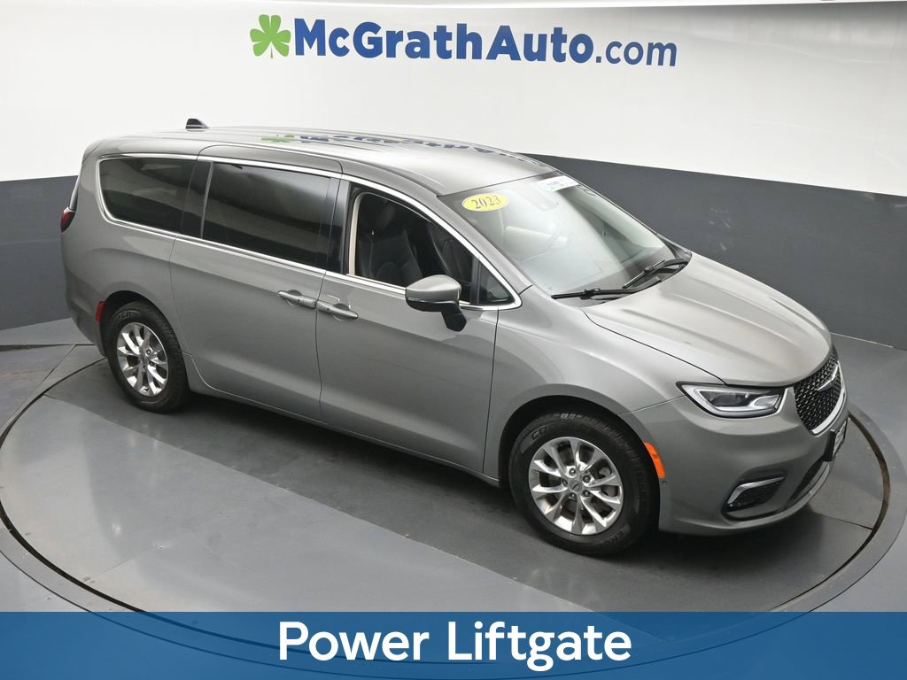 Certified 2023 Chrysler Pacifica Touring L Minivan/Van