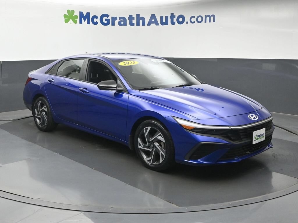 Used 2025 Hyundai Elantra SEL Sport Sedan