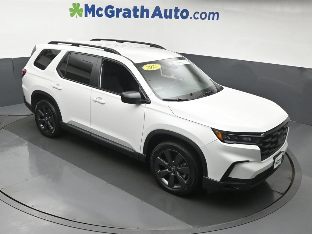 Used 2025 Honda Pilot Sport SUV