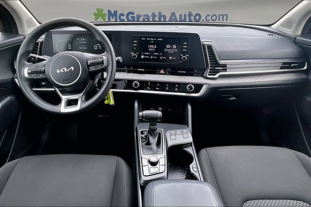 2025 Kia Sportage LX - Photo 9