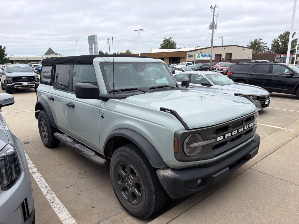 Used 2022 Ford Bronco Base SUV