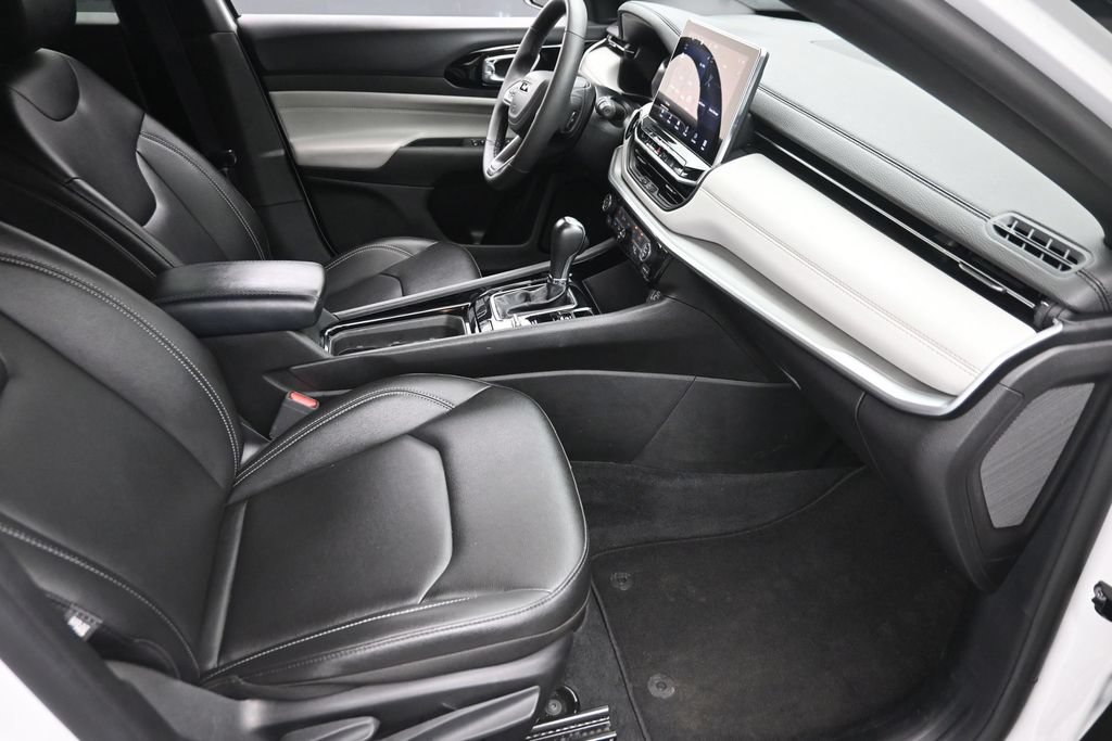 2025 Jeep Compass Limited - Photo 9
