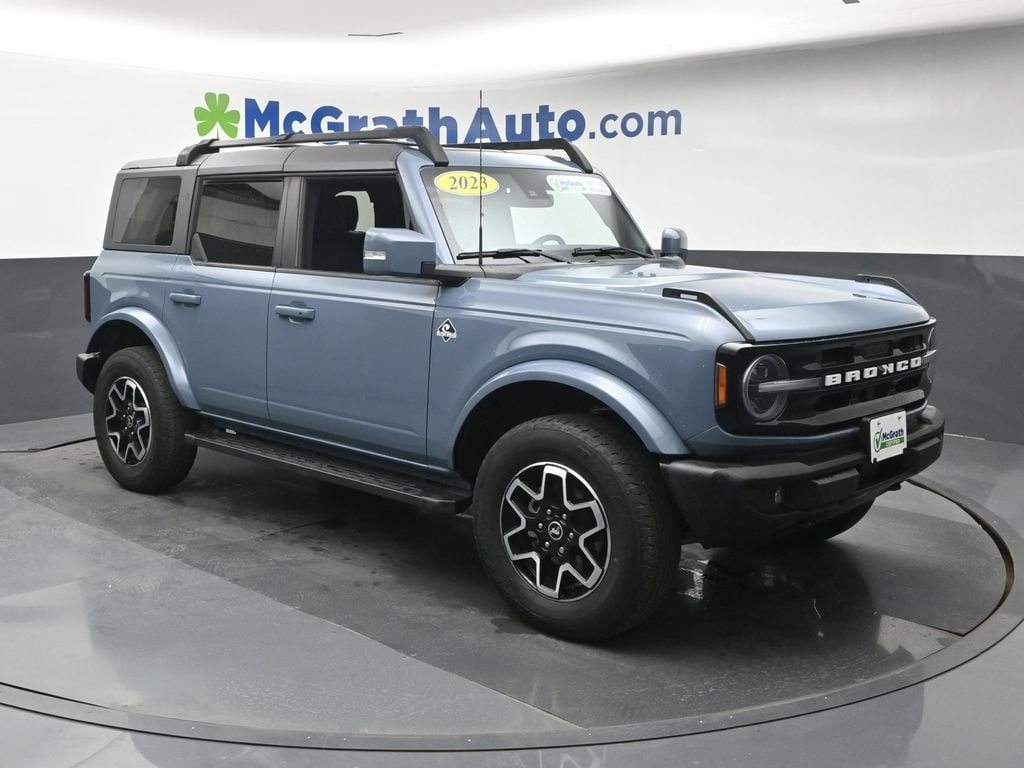 Used 2023 Ford Bronco Base SUV