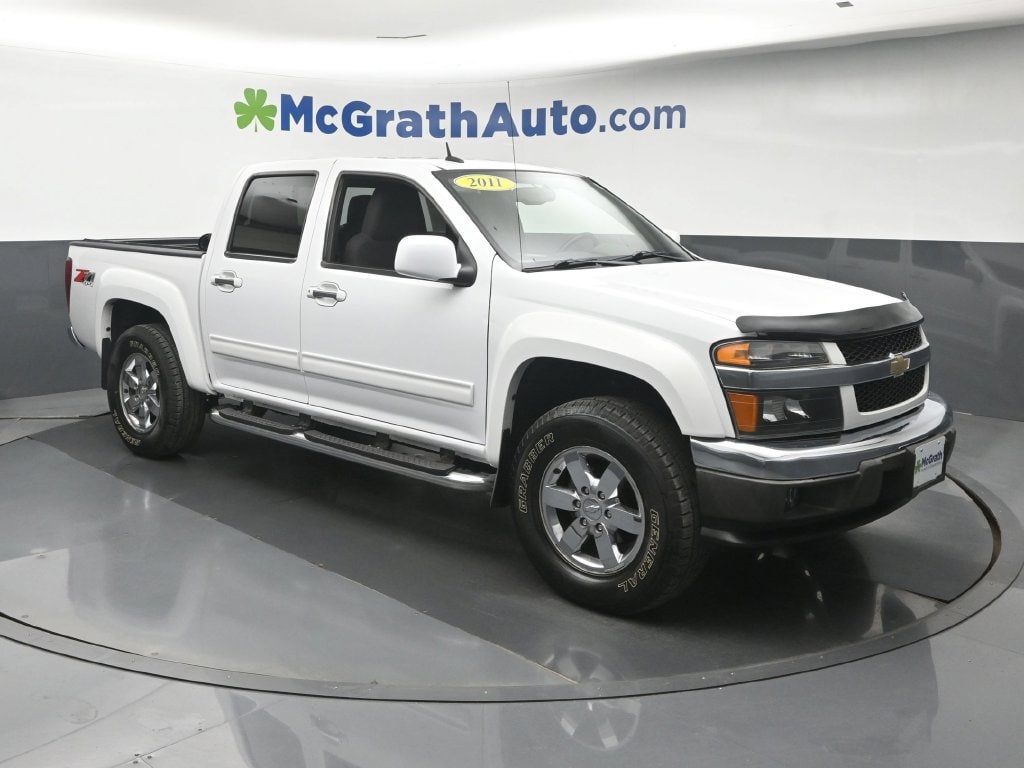 Used 2011 Chevrolet Colorado 2LT with VIN 1GCHTDFE3B8139547 for sale in Cedar Rapids, IA