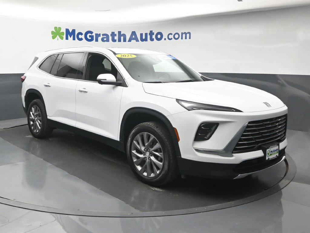 Used 2025 Buick Enclave Preferred SUV