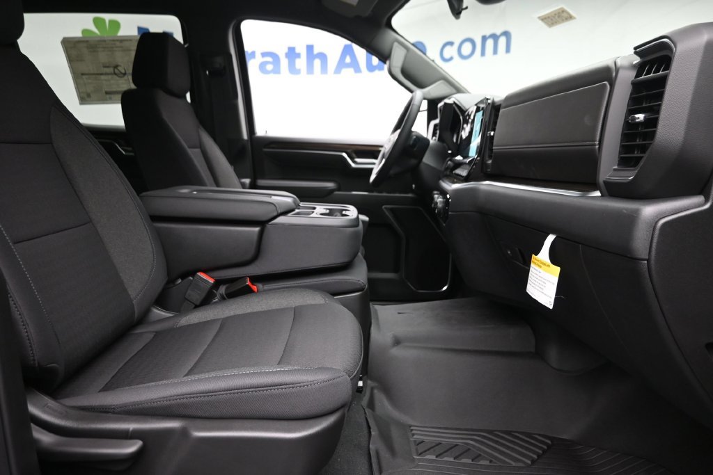 2026 Chevrolet Silverado 1500 LT - Photo 9