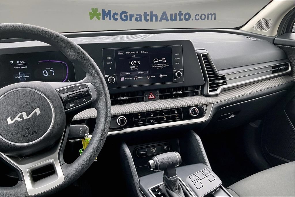 2025 Kia Sportage LX - Photo 11