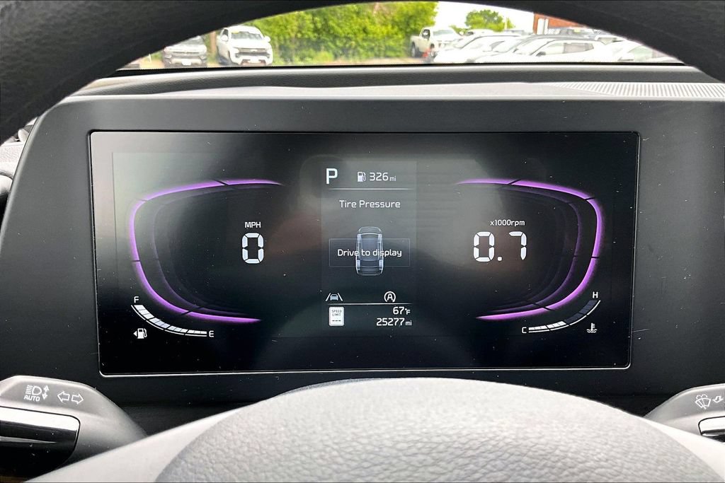 2025 Kia Sportage LX - Photo 16