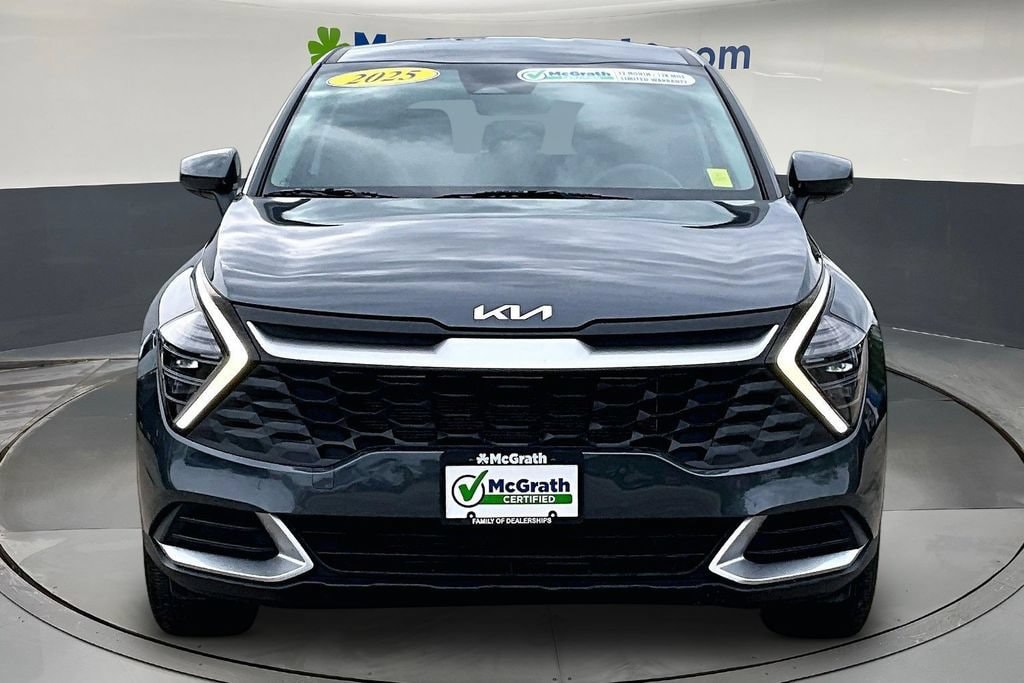 Used 2025 Kia Sportage LX SUV