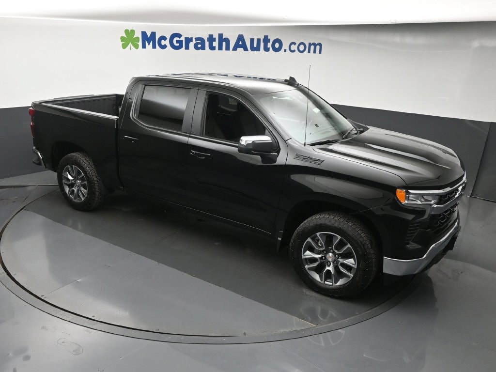 2026 Chevrolet Silverado 1500 LT - Photo 3