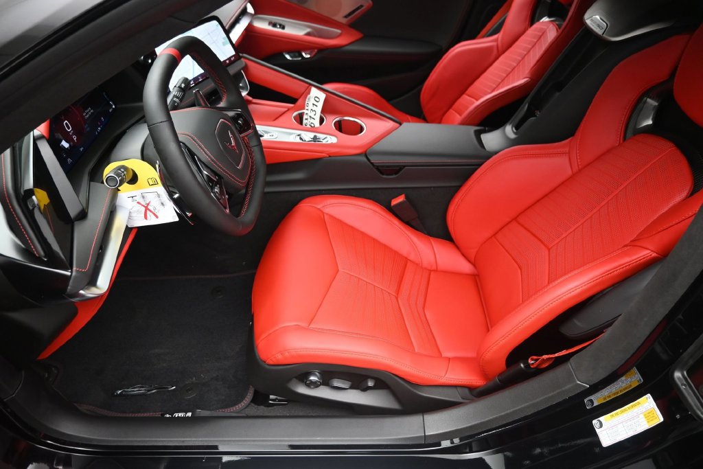 2026 Chevrolet Corvette 3LT - Photo 13