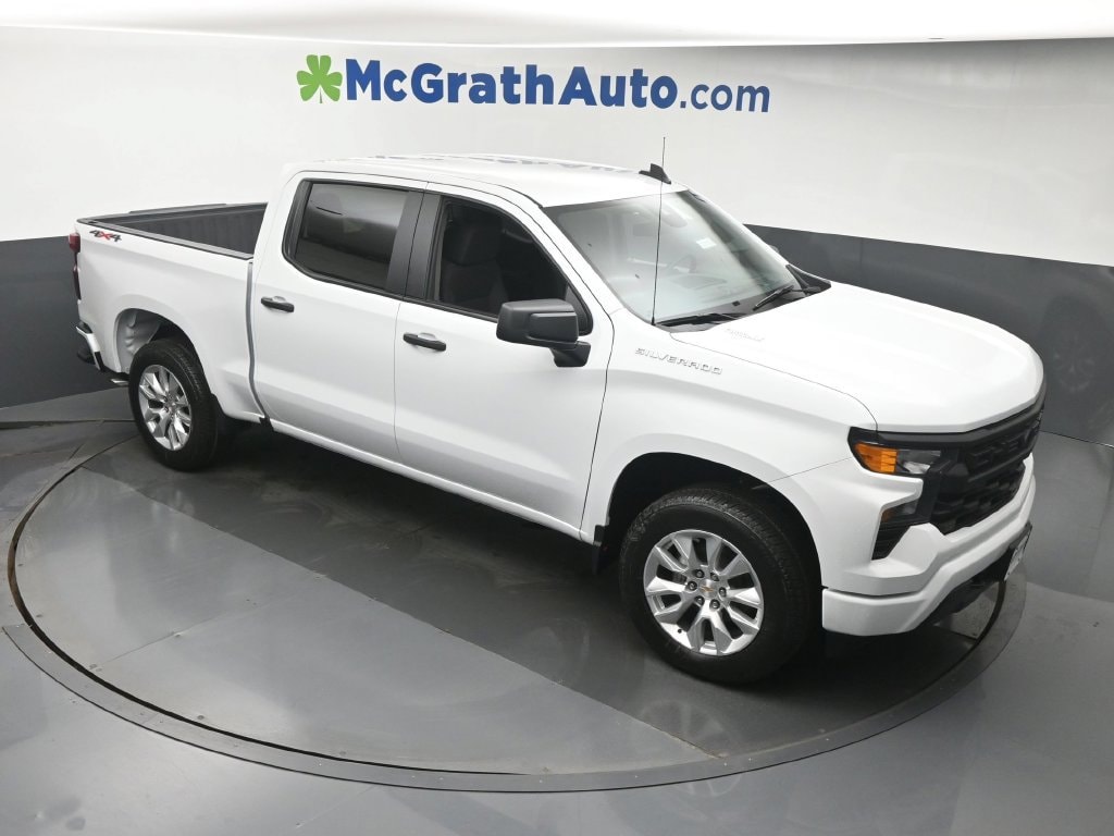 New 2026 Chevrolet Silverado 1500 Custom Truck