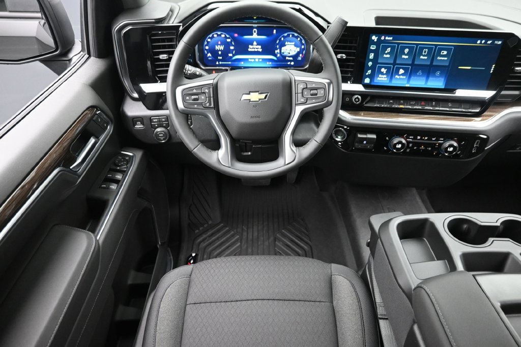 2026 Chevrolet Silverado 1500 LT - Photo 14