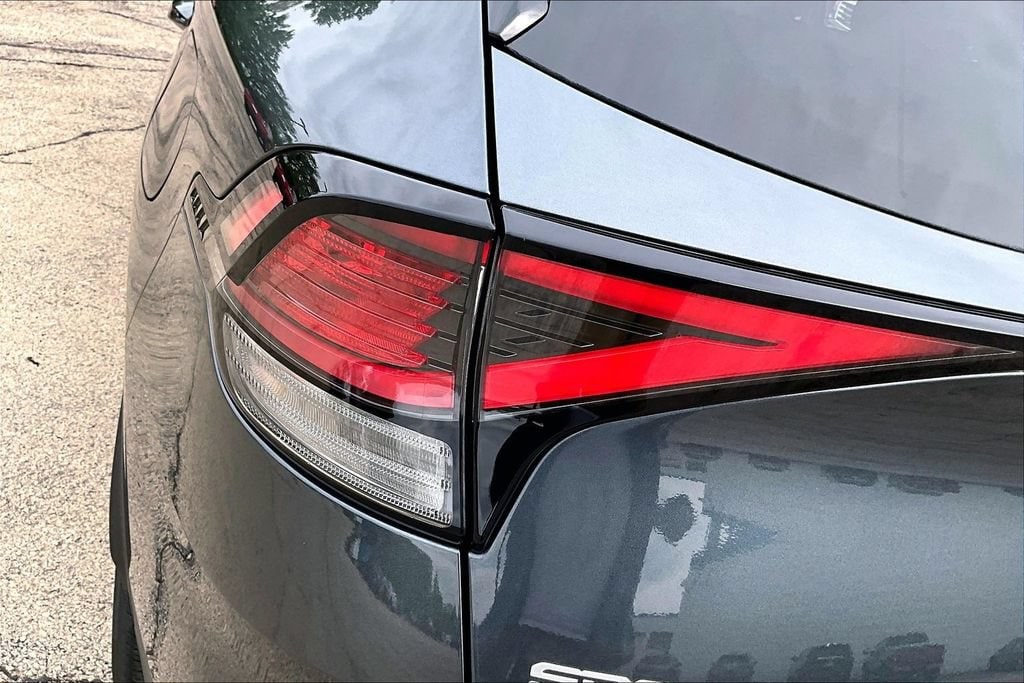 2025 Kia Sportage LX - Photo 26