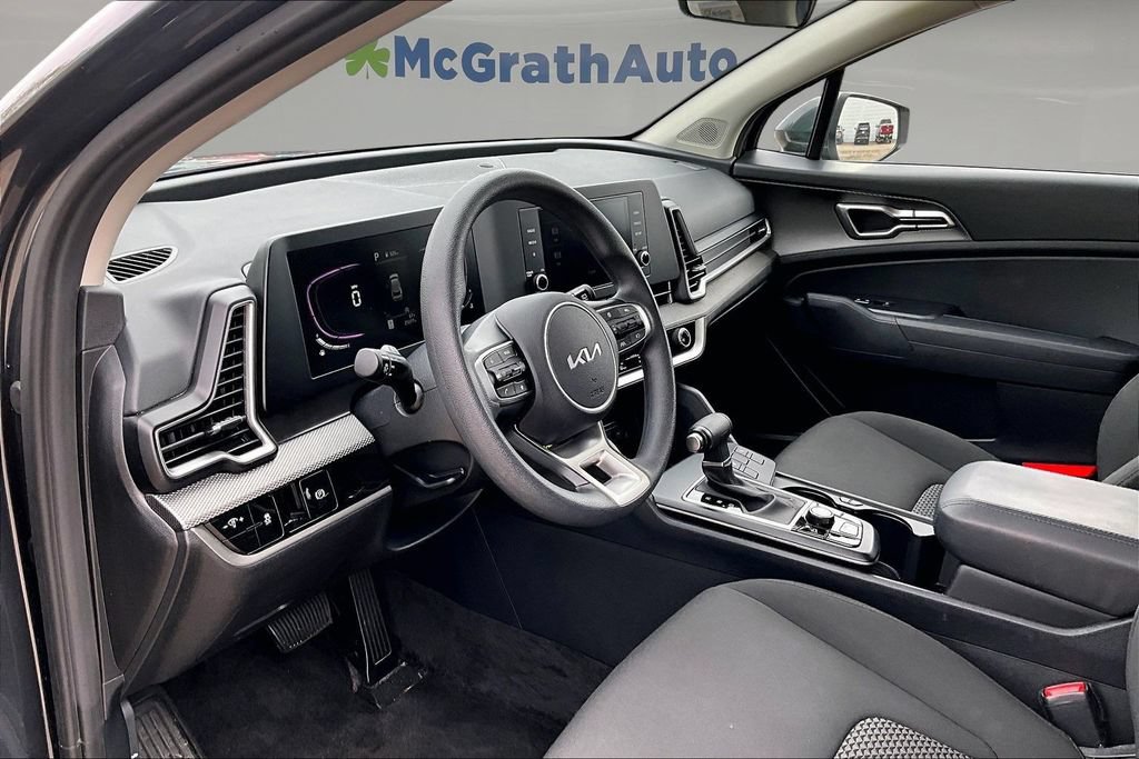 2025 Kia Sportage LX - Photo 20