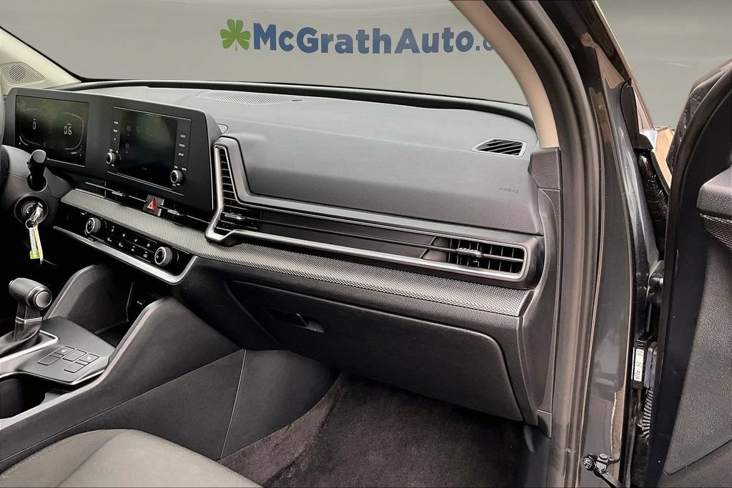 2025 Kia Sportage LX - Photo 29