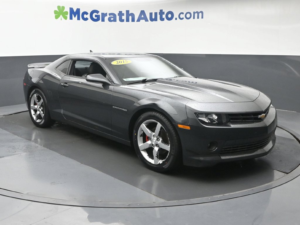 Used 2015 Chevrolet Camaro 2LT with VIN 2G1FE1E3XF9169518 for sale in Cedar Rapids, IA